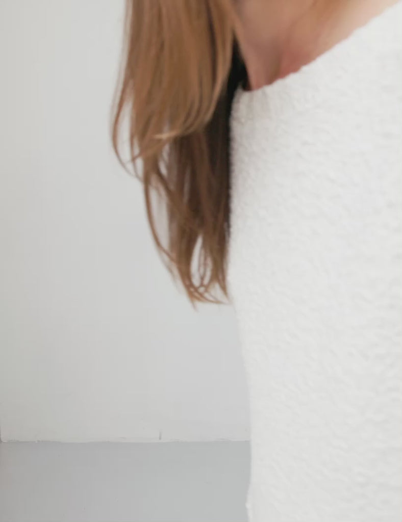 Essie-M_Sugar_Video_0