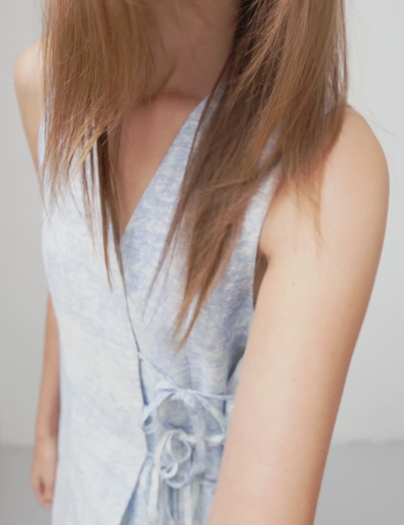 Wrenlianna-M_Blue Valana Print_Video_0