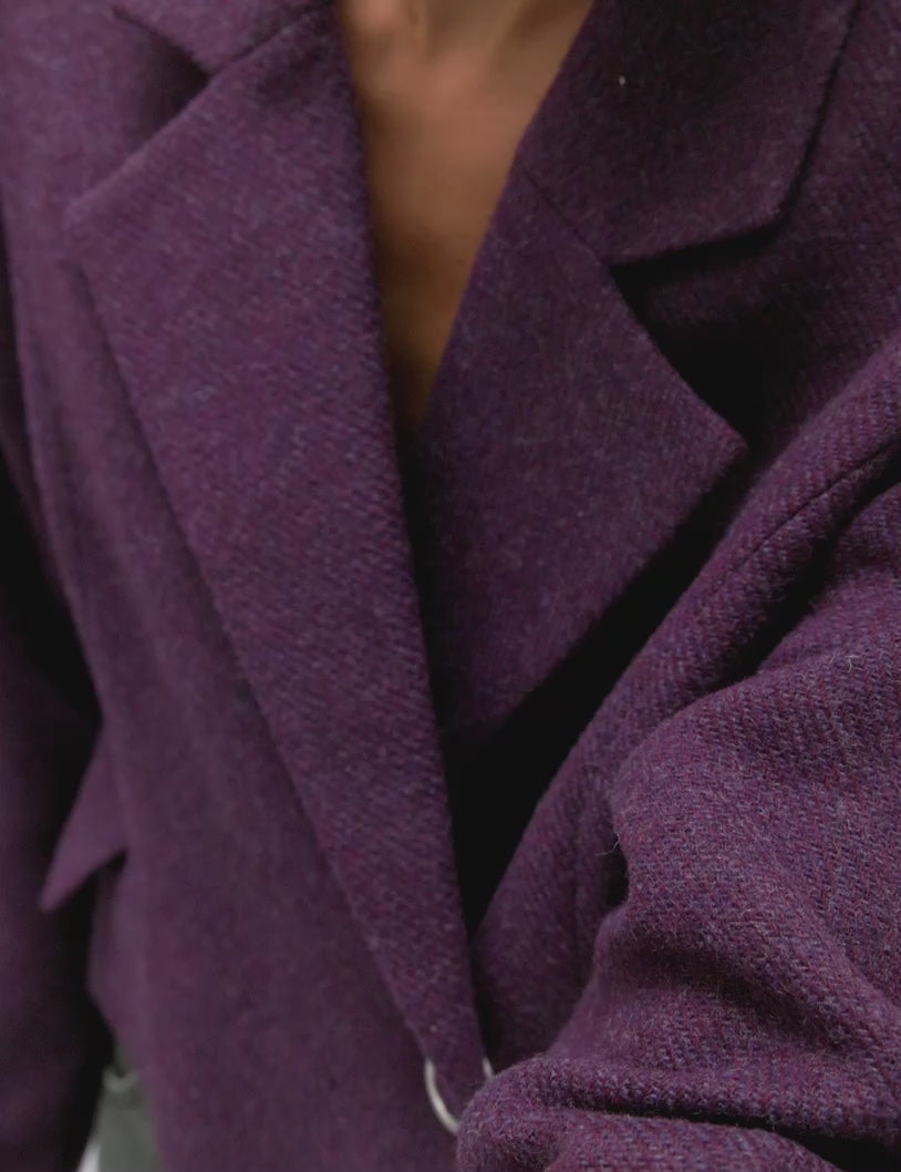 Iva-M_Greystone Twill_Video_0