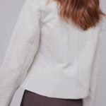 Alfino-M_White Cow_Video_