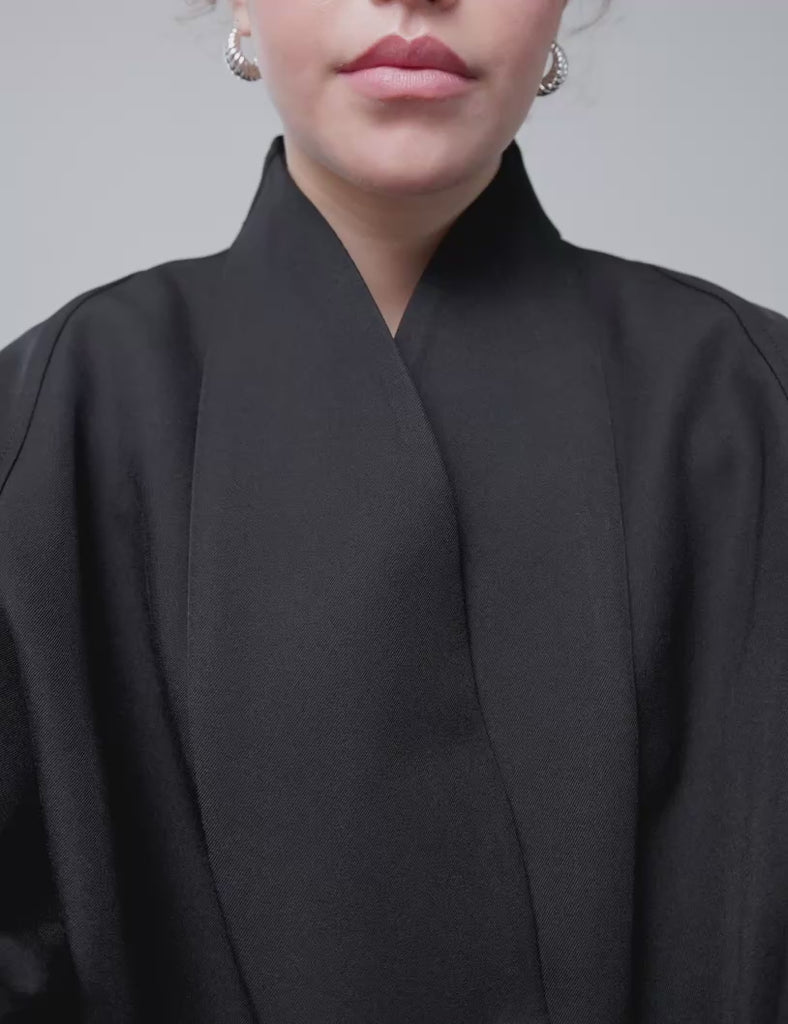 Paloa-M_Black_Video_0